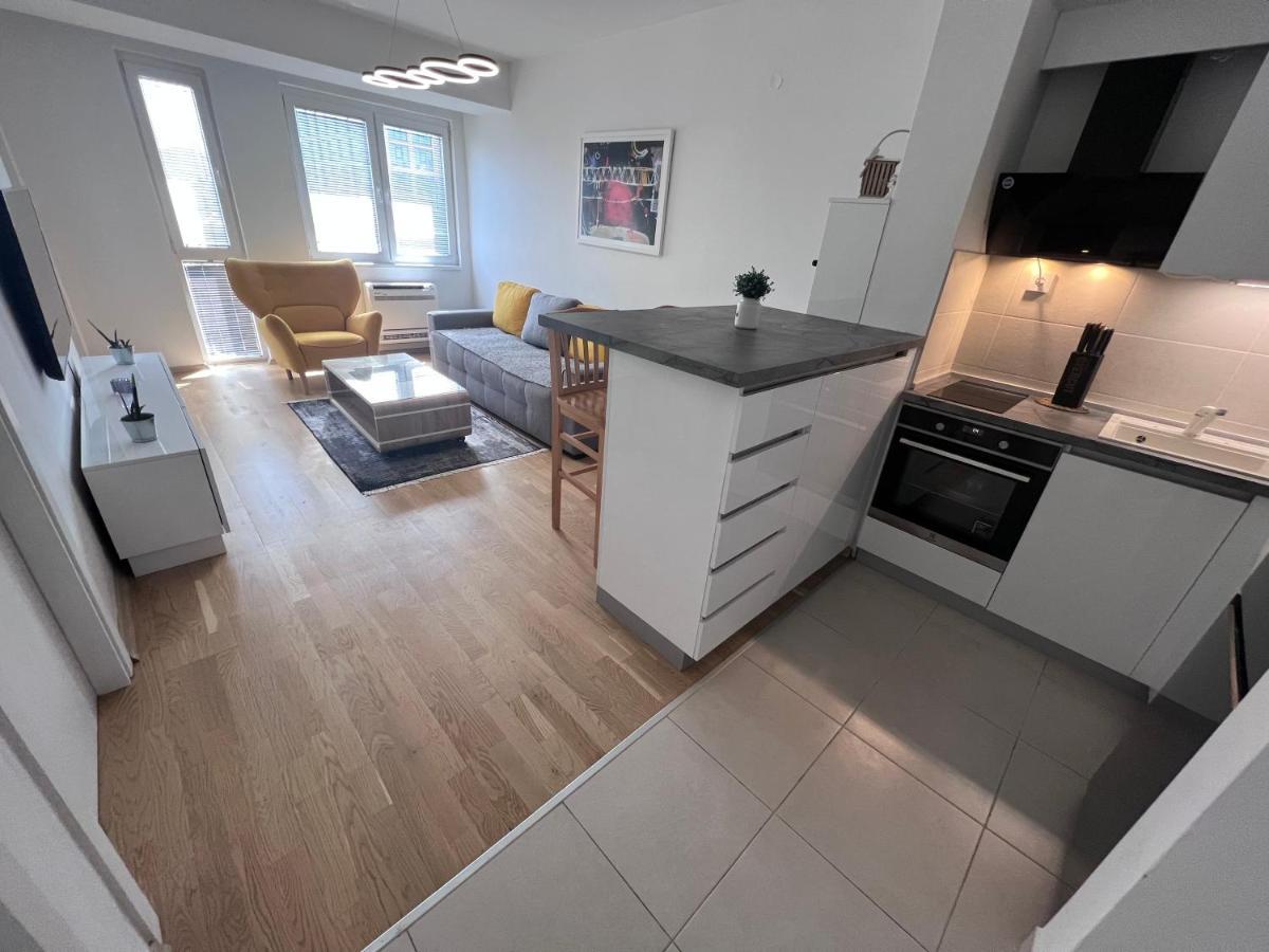 Urban Apartment Skopje Ngoại thất bức ảnh